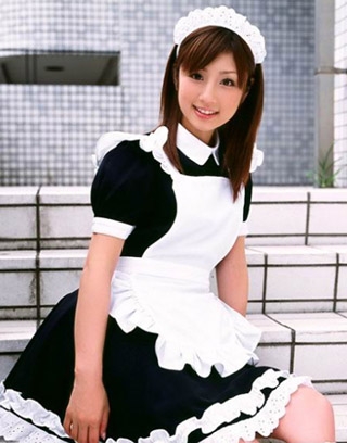 8,日本全裸女仆