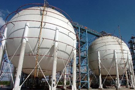 2000年人均工资_中国石化人均工资(2)