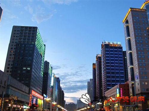 贫困生人均年收入_宁波市人均年收入