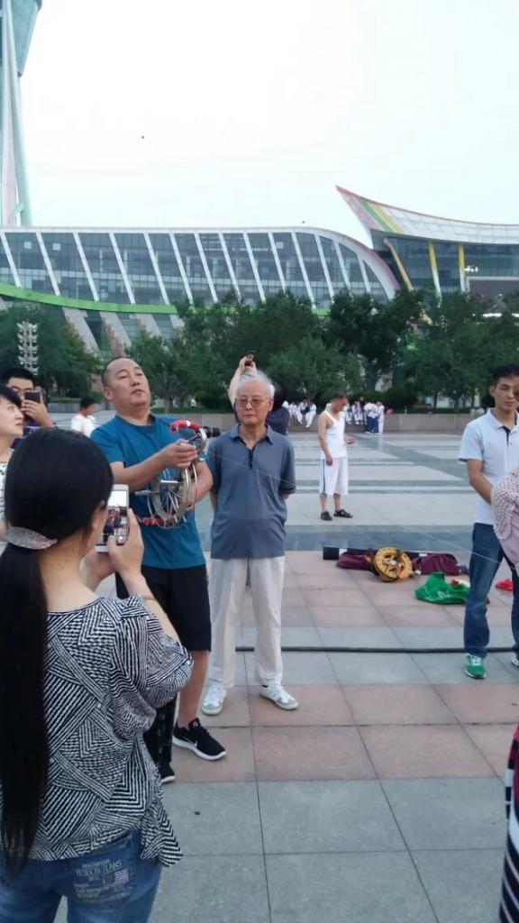 融入团队、合作共赢