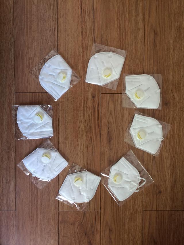 开始做的过程叫成长，坚持下去才叫优秀