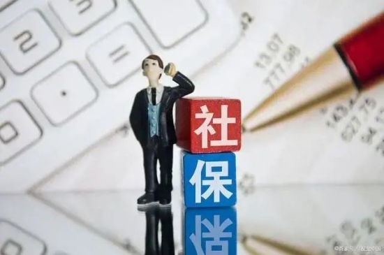 人力葵花, 企业缴纳社保15年和个人缴纳社保15年，退休金会有什么差距吗？