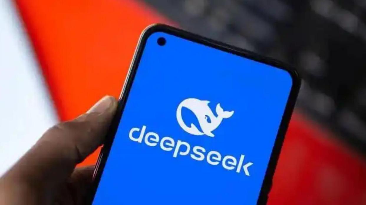 被面试官连问三个小时，应届博士无缘DeepSeek，称“名校是基础，筛选的都是天才”